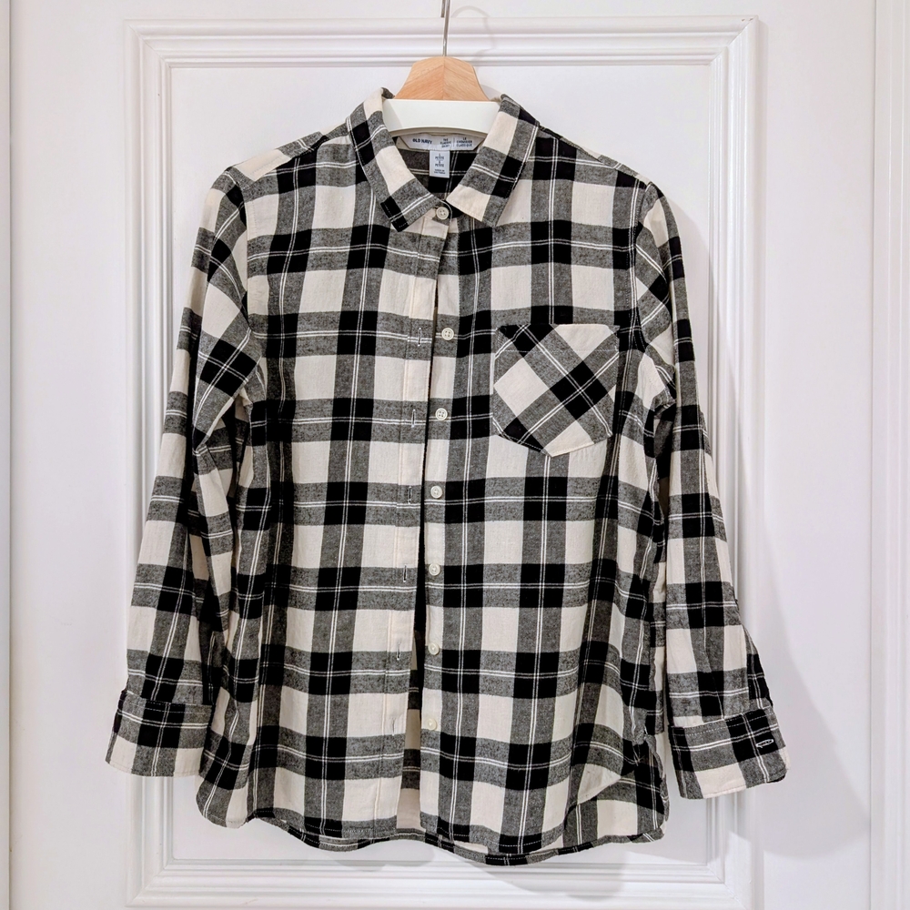 Black and White Plaid Button-Up Shirt
